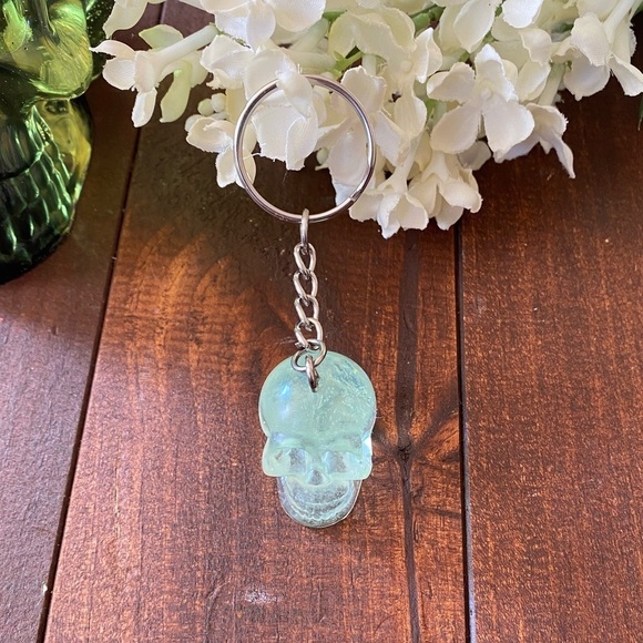 Handmade Resin Clear Light Green Skull 3” Keychain Gothic Backpack Bag Charm NEW - Picture 1 of 9